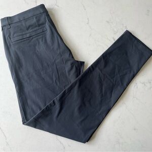 Lululemon Men's Commissioner Slim Fit Pants